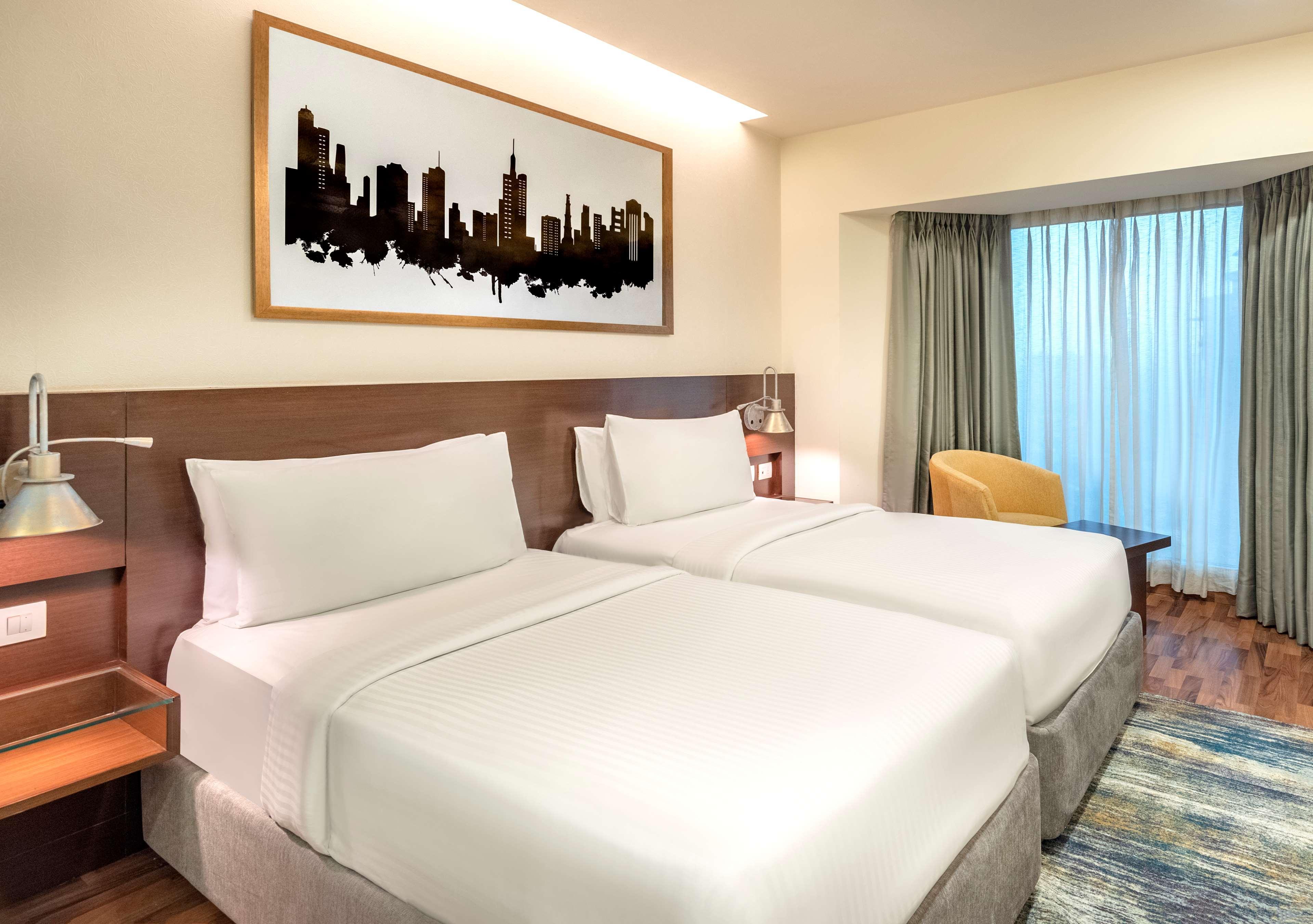 Radisson Gurugram Sohna Road City Center Gurgaon Exterior foto